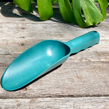 Load image into Gallery viewer, Potting Scoop