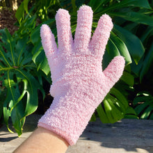 Load image into Gallery viewer, Microfibre Leaf Cleaning Gloves